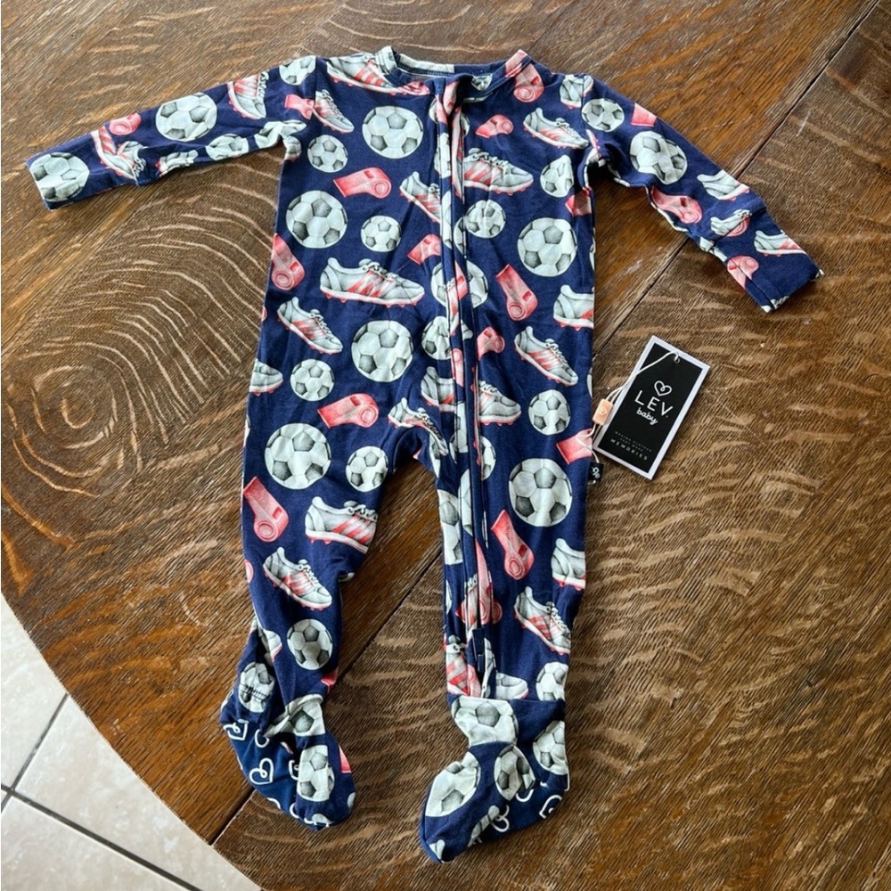 LEV Baby One Piece zippered Footsie pajama